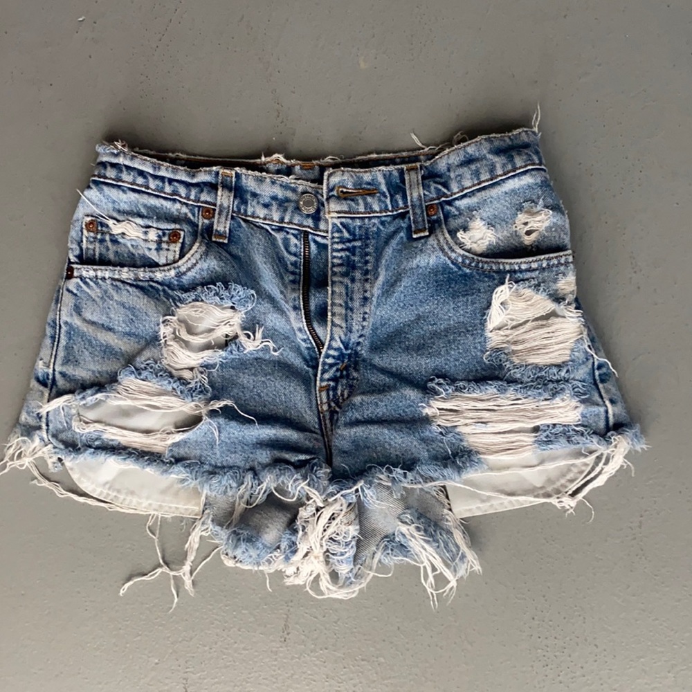 High waisted Levi’s Shorts